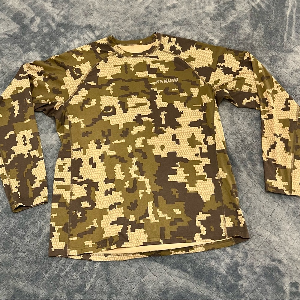 KUIU Camouflage Long Sleeve Shirt